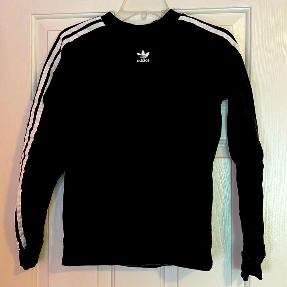 Adidas pullover crew neck sweater.